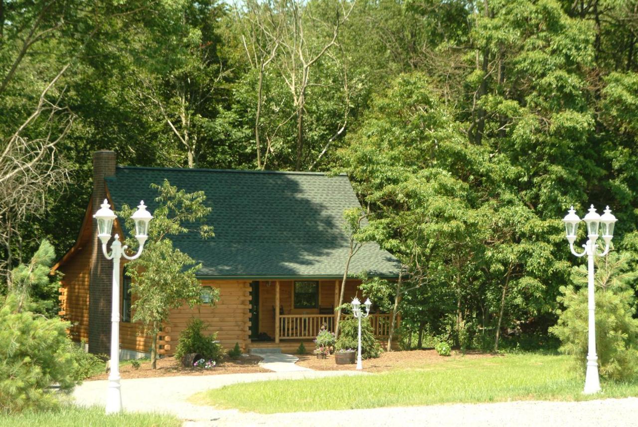 Wild Rose Cabin By Amish Country Lodging Millersburg Exterior photo